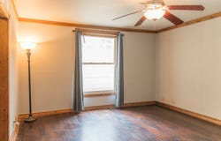 215 N Washington Ave, Chanute, KS 66720
