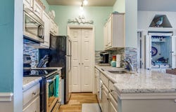 2164 Tanglewood Boulevard, Pottsboro, TX 75076
