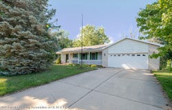 5537 Timothy Lane, Bath, MI 48808