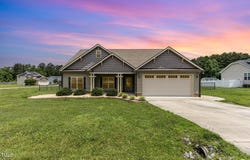 235 Camden Place Street, Princeton, NC 27569