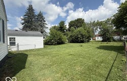 1914 E 23rd Street, Muncie, IN 47302