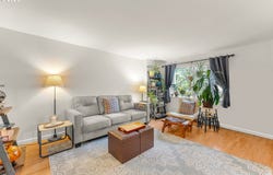 47 EAGLE CREST DR, Lake Oswego, OR 97035