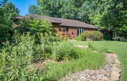 8224 Linden Drive, Prairie Village, KS 66208