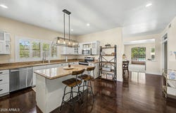 2158 E VIRGINIA Street, Mesa, AZ 85213