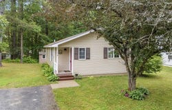 16 Ledgeview Dr, Lake George, NY 12845