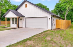 801 4th Street, Cooper, TX 75432