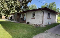 2025 Sunnyside Avenue, Burlington, IA 52601