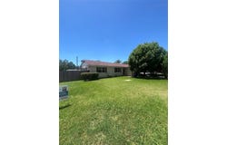 3072 Mark Twain Drive, Farmers Branch, TX 75234