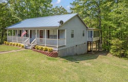 573 Squaw Ridge Road, Eclectic, AL 36024