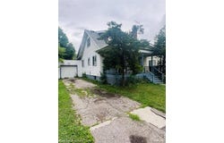 1329 Minnie Street, Port Huron, MI 48060