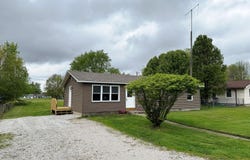 210 N 8th Street, Rensselaer, IN 47978