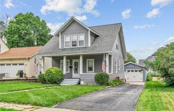 730 4TH Street W, Zumbrota, MN 55992
