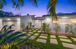2711 NE 20th St, Fort Lauderdale, FL 33305