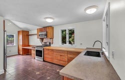 6 Forest Grove Ave, Norfolk, MA 02056