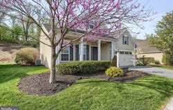 1033 NORTHGATE DRIVE, LEBANON, PA 17042