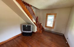15347 Stanaford Rd, DANESE, WV 25831