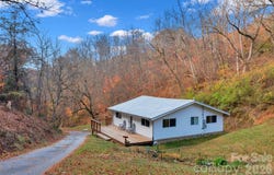 301 Hardwick Branch Road, Marshall, NC 28753