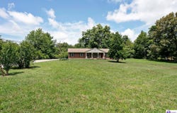 77 Collins Drive, Elizabethtown, KY 42701
