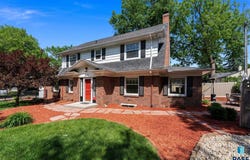 2200 S Phillips Ave, Sioux Falls, SD 57105
