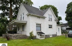 510 S Main, Mt Pleasant, MI 48858