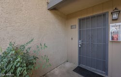 1402 E GUADALUPE Road, Tempe, AZ 85283