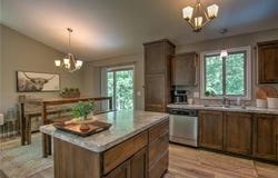 1020 Joy Circle SW, Cambridge, MN 55008