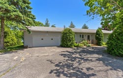 504 N Huron Avenue, Mackinaw City, MI 49701