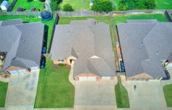 17401 Melville Lane, Edmond, OK 73012
