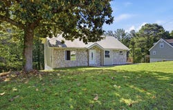36 Crest Circle, Ringgold, GA 30736