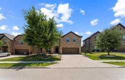2436 Kingsgate Drive, Little Elm, TX 75068
