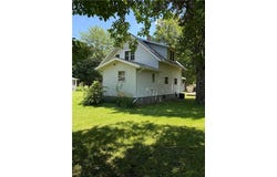 631 7th Street, Walnut Grove, MN 56180