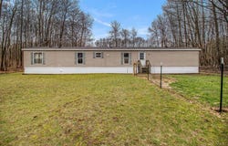 7607 8 MILE ROAD, HESPERIA, MI 49421