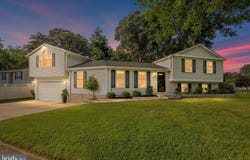 301 RAUSSELL PLACE, SEVERNA PARK, MD 21146
