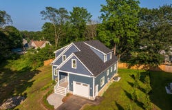 12 Gillis Drive, Kittery, ME 03904