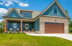 210 Cascade Drive, Rossville, GA 30741