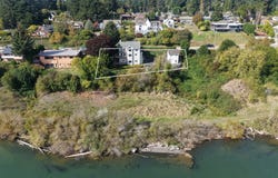 1368 BAYVIEW St, NorthBend, OR 97459