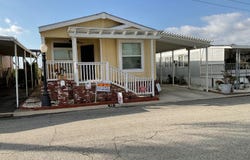 10001 W.  Frontage Rd, South Gate, CA 90280