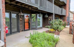 150 Sunken Forest Dr.  8-206, Forsyth, MO 65653