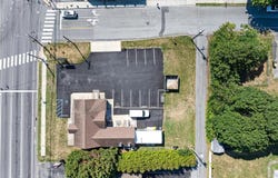 484 N DUPONT HWY, DOVER, DE 19901