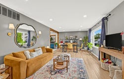 6855 W 113th Street, Worth, IL 60482