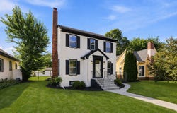 1515 Upton Avenue N, Minneapolis, MN 55411