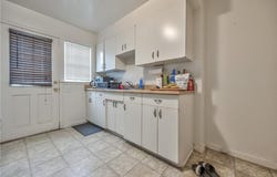 7539 State Line Road, Kansas City, MO 64114