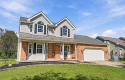 116 Michaels Walk, Lancaster, NY 14086
