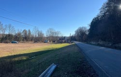 1556 Old Columbia Rd, Burkesville, KY 42717