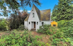 2307 W CASTLEMAN ST, Longview, WA 98632