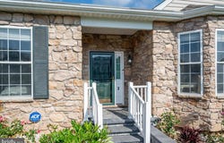 3 HATHAWAY COURT, NEW CASTLE, DE 19720