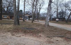 305 Service Street, Mountain View, AR 72560