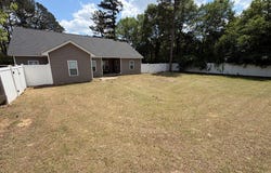 59 Lakeview Circle, Douglas, GA 31535