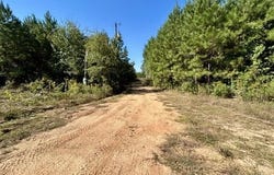 2788 County Farm Rd A D, Liberty, MS 39645