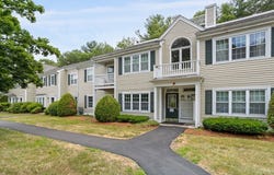 400 Brookside Dr, Andover, MA 01810